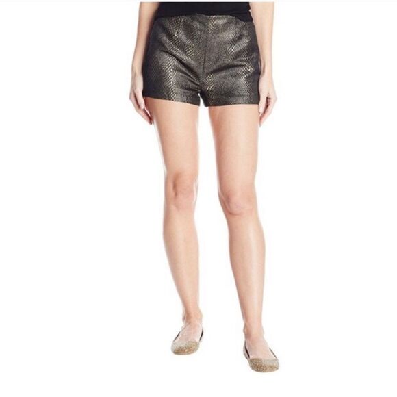 Jack by BB Dakota Metallic Bronze Gold and Black Reptile Animal Print Shorts - 6 - Picture 1 of 13